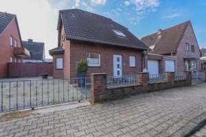Hauptbild Gepflegtes Einfamilienhaus in ruhiger Lage von Kaarst-Holzbüttgen