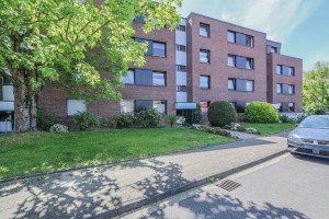 Hauptbild Großzügige Eigentumswohnung mit Tiefgaragenstellplatz in bevorzugter Lage von Neuss